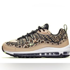 2019 Nike women’s Airmax 98 Leopard Sz 8